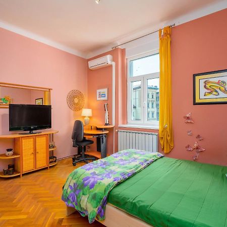 Grand Apartment In Strict Center Of Rijeka Exterior foto
